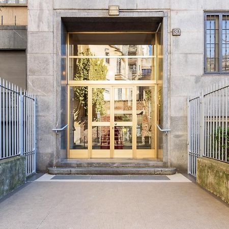 Hemeras Boutique Homes Luxury 4Bdr Close To Duomo Милано Екстериор снимка